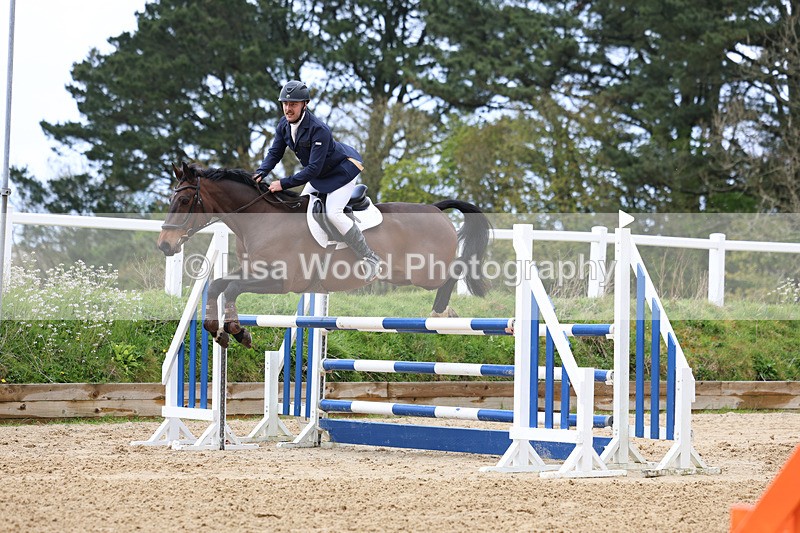 3E7A1914 - Class 7: Senior Newcomers/1.10m open