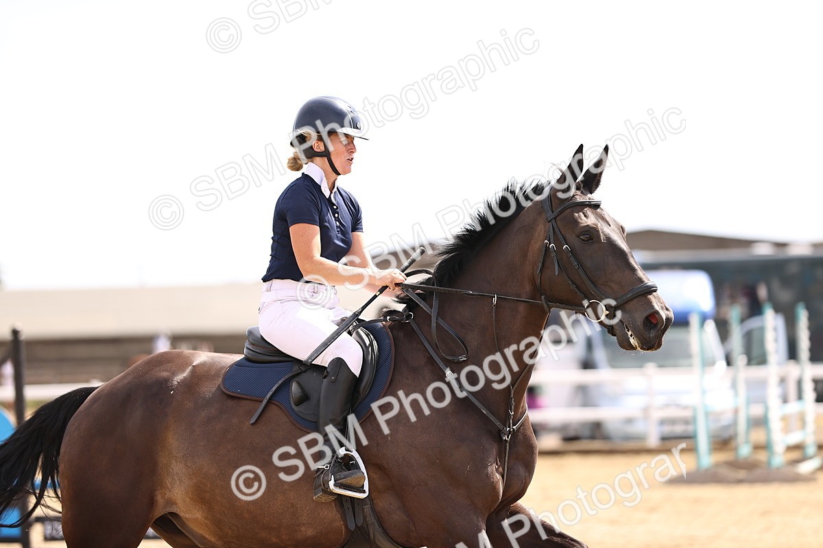 SBM_000664 - Class 3 - Senior British Novice - 90cm