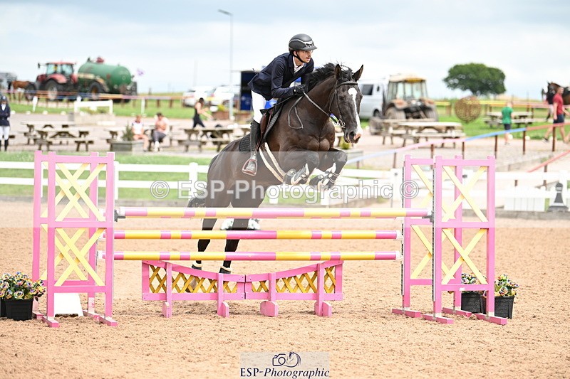 240802A-140954-04722 - Cls 26 1.10m Amateur Qualifier