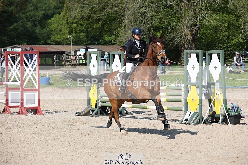 230513-101733-03758 - Cls 18 Snr 1.05m Open