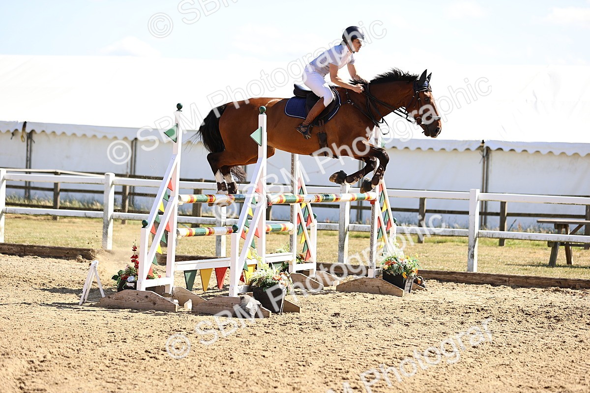 SBM_015510 - Class 16 - Senior foxhunter - 1.20m Open