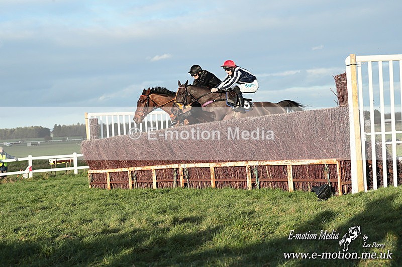 PtP 301125  0762 - Hursley Hambledon Point-to-Point Larkhill Racecourse 30/12/2025