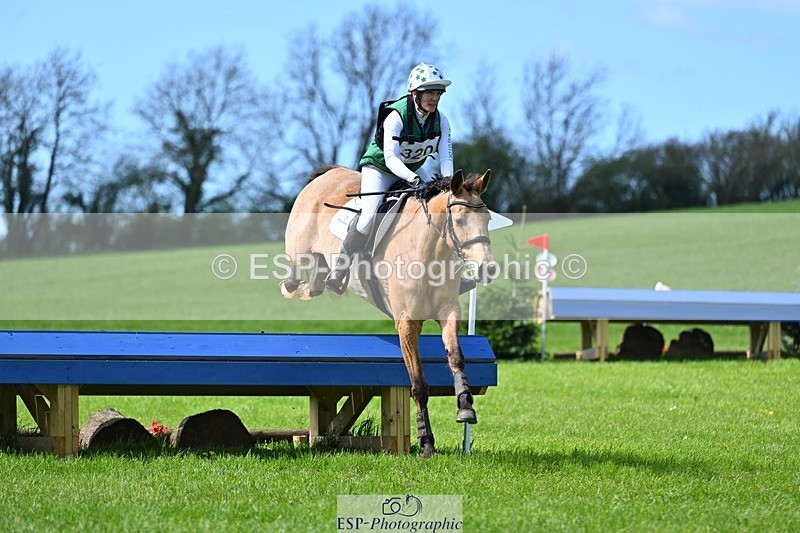 260418-150837-05991 - G-320-Anna.Passmore
