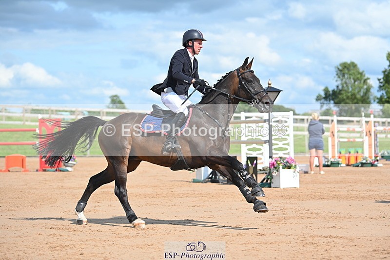 230721A-160745-07625 - Cls 10, 2 Star Big 1.45m Start to break