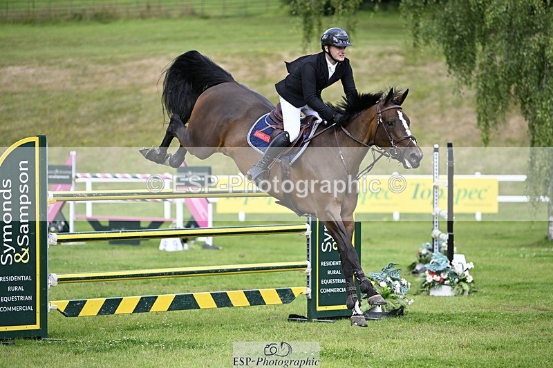 240711-114108-26701 - Cls 117 HOYS Grade C Quali 1.35m