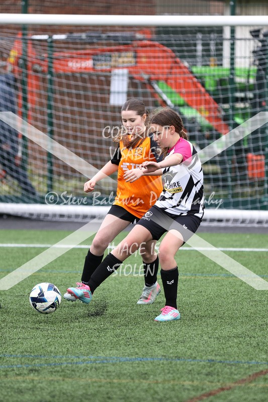 1DX32097 - Sat 6th U12 Girls