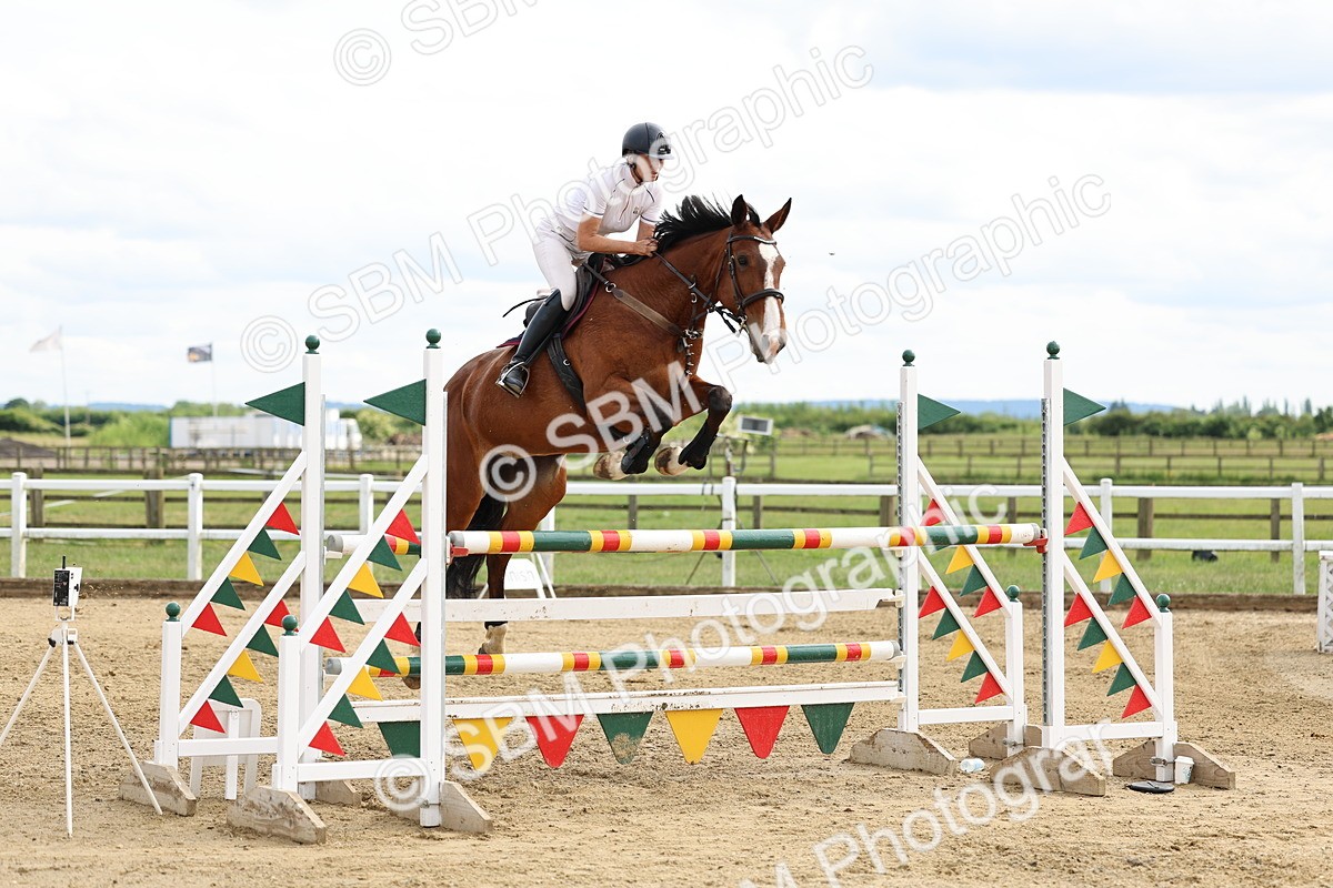 SBM_006415 - Class 20 - Senior Foxhunter - 1.20m