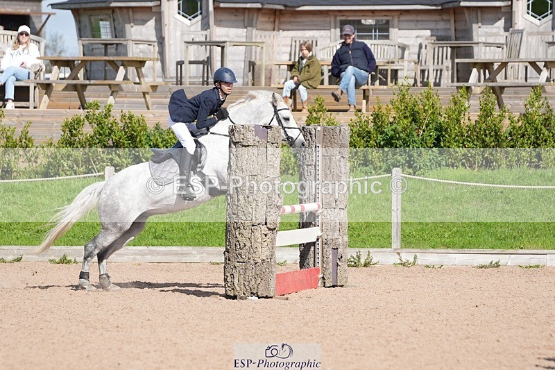 250921-114309-02531 - Cls 6 Pony Newcomers and 1m