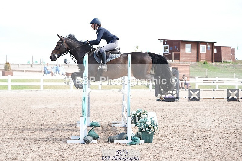 250726-152312-07311 - Cls 22 1.05m Amateur Quali