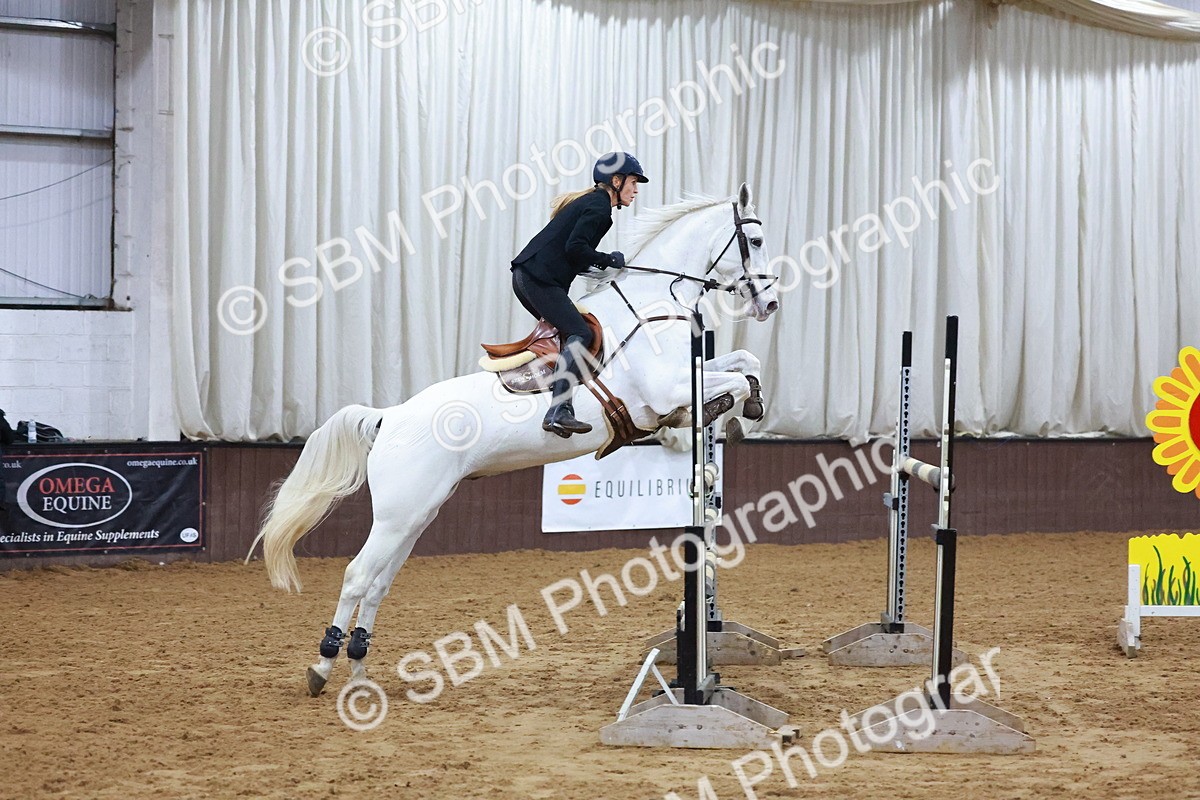 SBM_002365 - Class 5 - Senior Foxhunter 1.20m