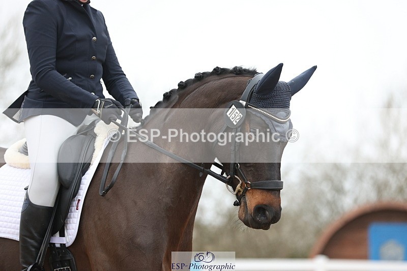 240121A-135044-01701 - Cls 14 Adv Medium 98