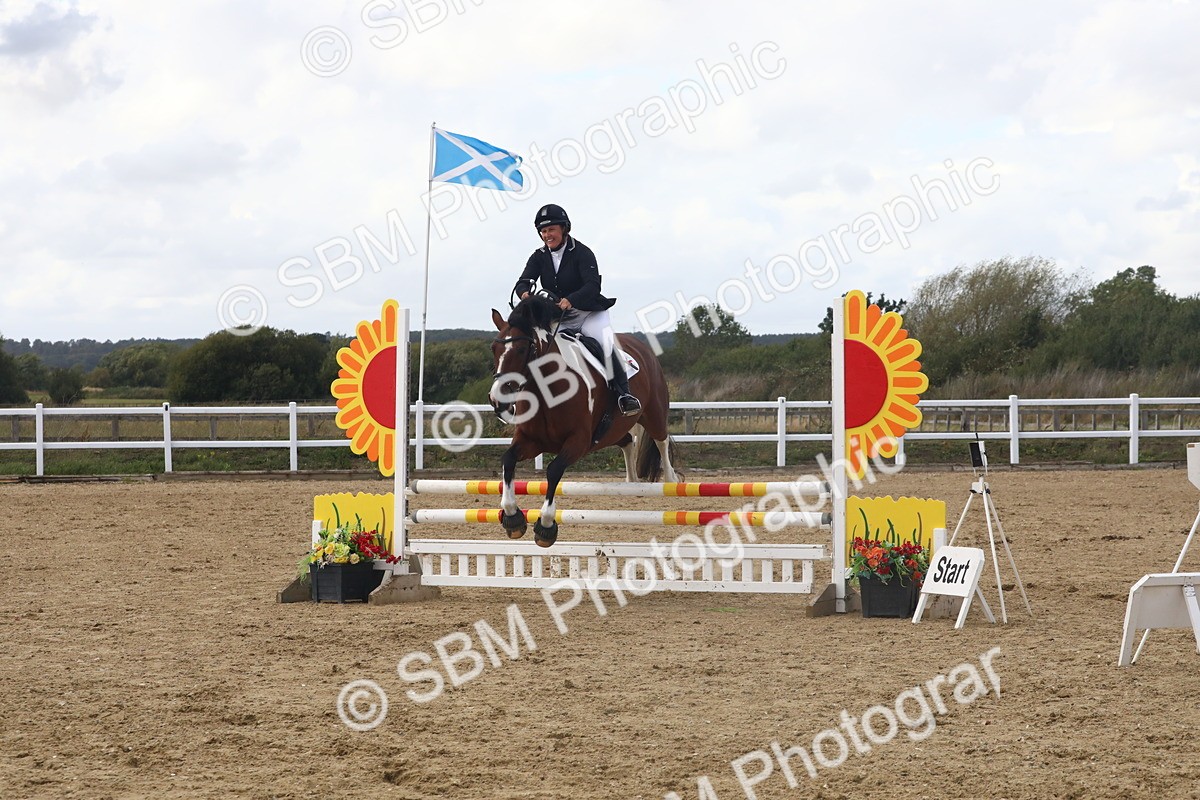 SBM_007914 - Class 10 - 80cm Champs