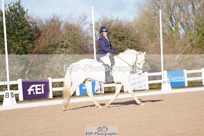 241214-115924-00407 - 104-Chloe.Walton-Haytors.Lord.of.the.Dance