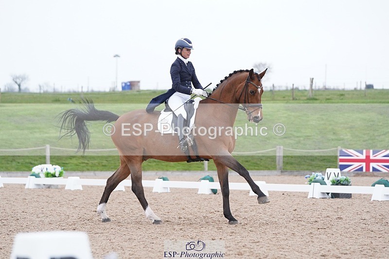 250403-164452-03422 - 005-Sara-Jane.Lanning-Choice