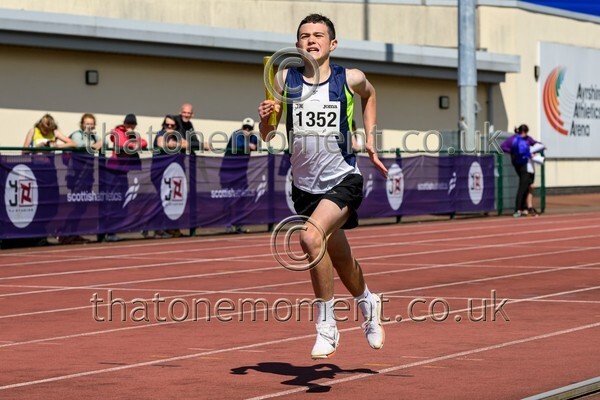 Relays26-915433 - Male Set Three