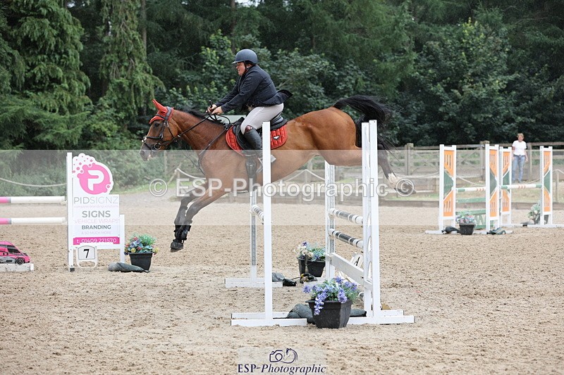 250705A-170133-16301 - Cls 37 1.05m Amateur Quali