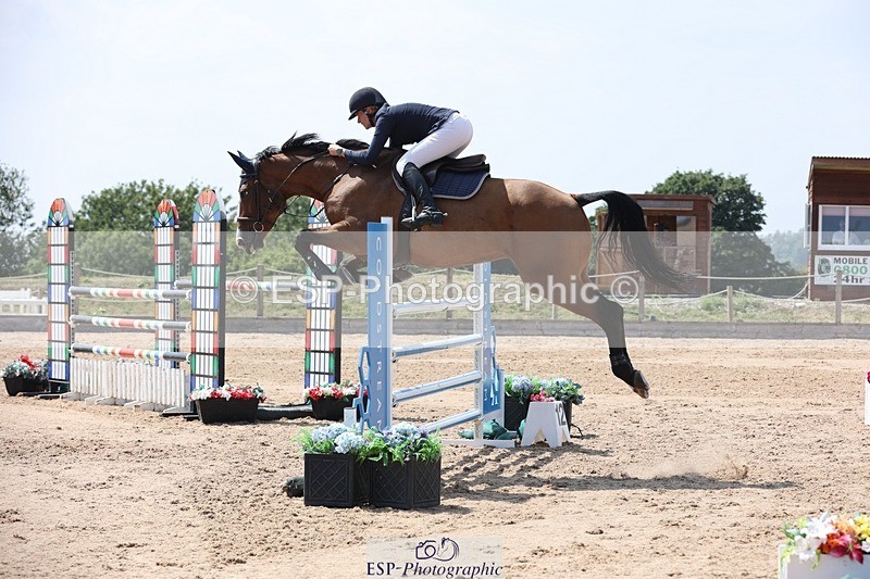 250725-143506-03361 - Cls 3 Snr Foxhunter