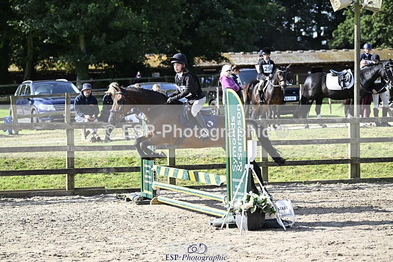 240823X-100548-15049 - 60cm R2 9.30 to 11.00