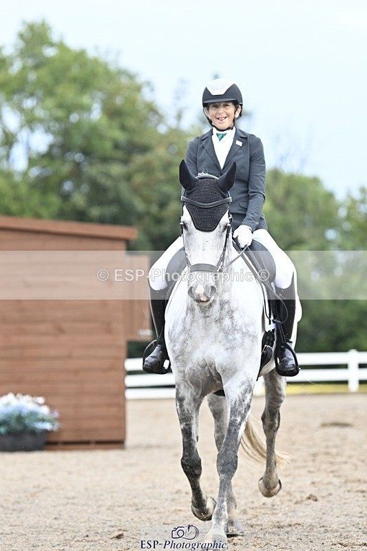 250907-110758-06500 - 072-Jan.ChoppingSeal