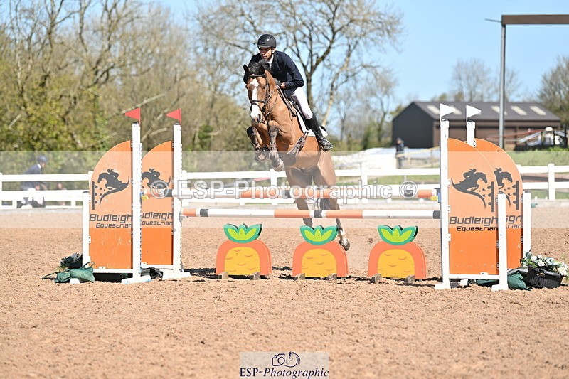 240420A-115024-10631 - Cls 15, 1 Star Bronze Tour 1.15m