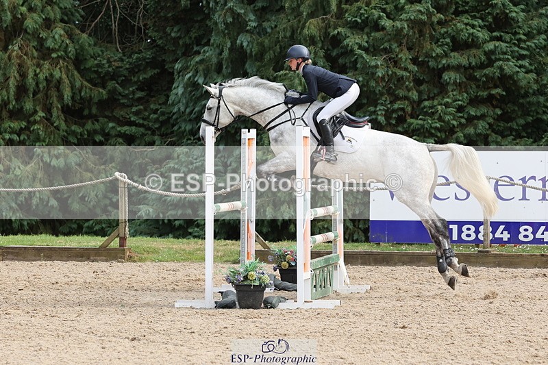 250703A-170210-06166 - Cls 10 1.05m Amateur Q and Open