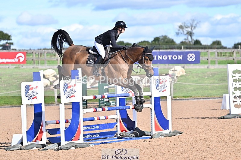 260923B-152430-00989 - Cls 06 Snr Fox & 1.20m Open