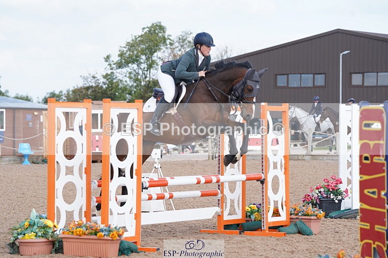 241005A-100244-04385 - SAT Cls 8 Snr British Novice & 90cm Open