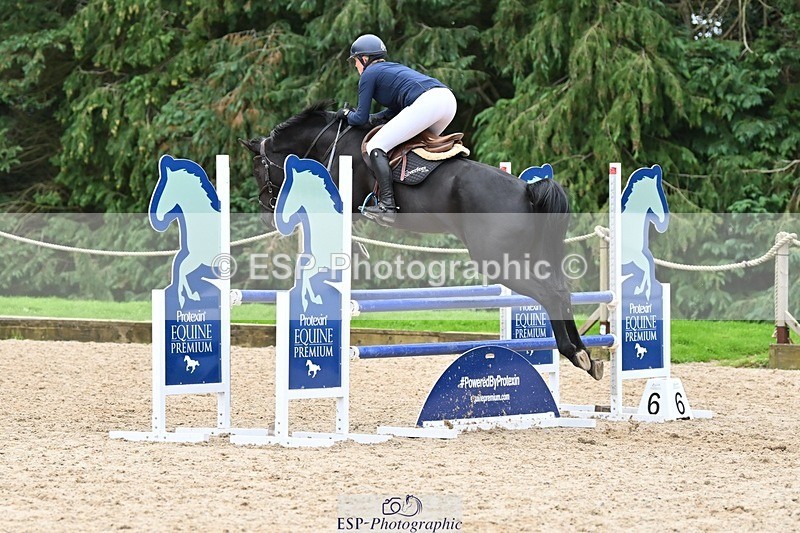 230930-165143-01444 - Cls 9 1m Club