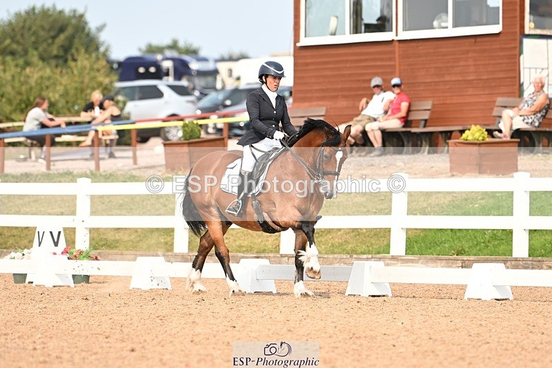 250816-155137-06278 - 030-Jane.HendyCefnbangor.Rob.Roy