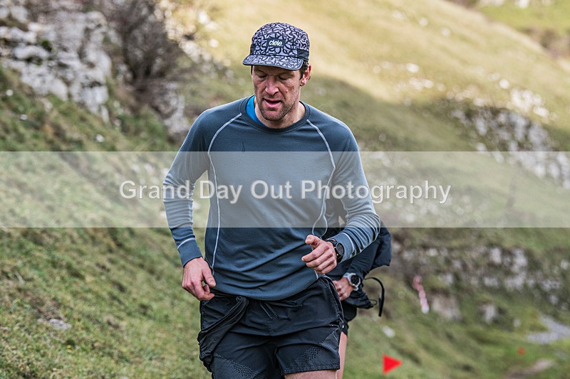 Litton-269 - Litton Christmas Cracker Fell Race (Limestone Series) Sunday 14th December 2025