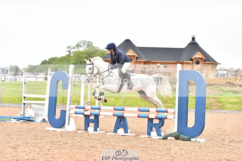 240528A-160940-00356 - 70cm