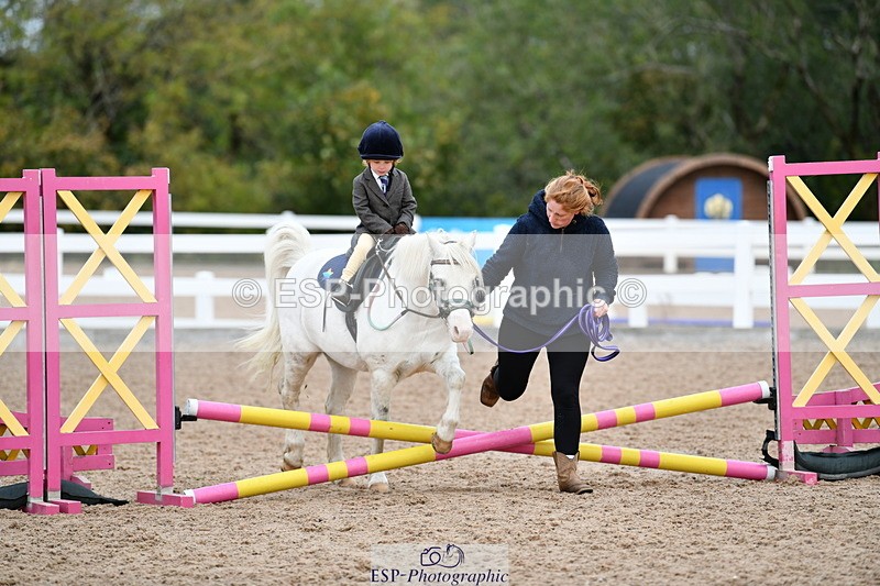 241013B-084951-00035 - Cls 1 Clear Round