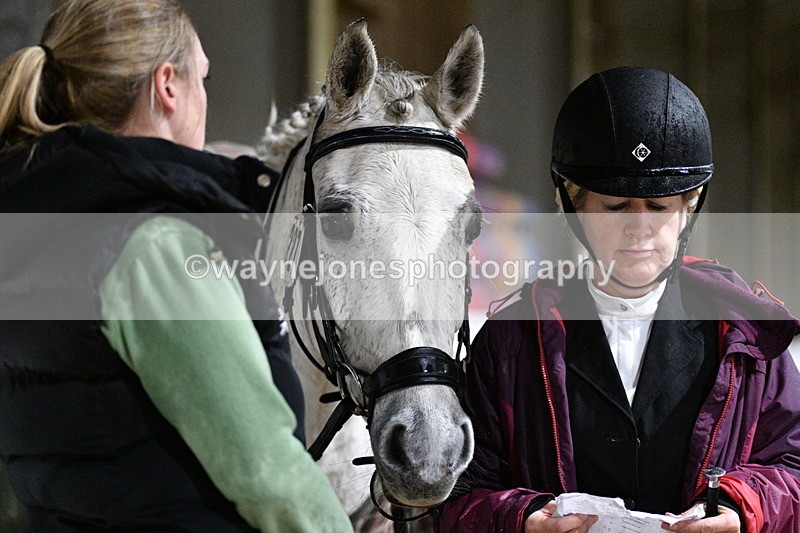 WJ5_8913 - Class 5 Novice Test 3