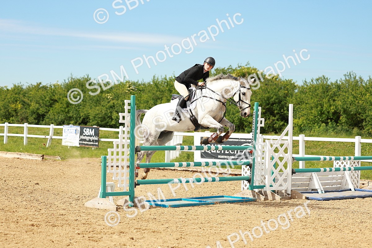 SBM_002353 - Class 4 - Senior Newcomers - 1.10m