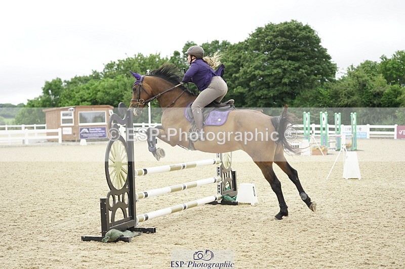 230728A-131536-02116 - Cls 9 85cm Amateur Quali