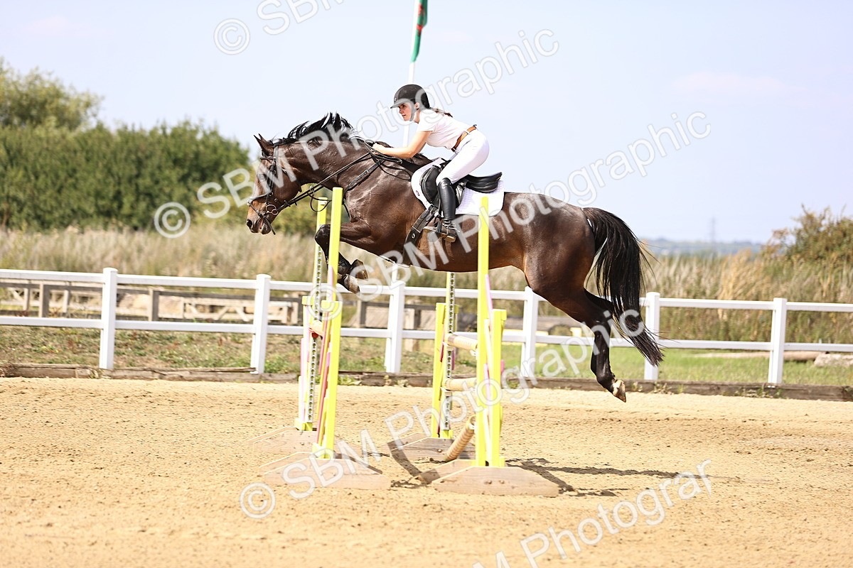 SBM_006660 - Class 12 - Amateur Championship Qualifier 1.05m