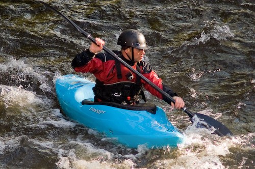 Kayaking on the Scuar - Sports/Action Images
