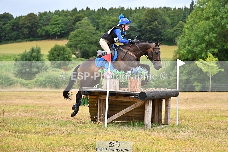 250803A-132500-14106 - M-580-Rosie.Moreton-EXPRESSO.III