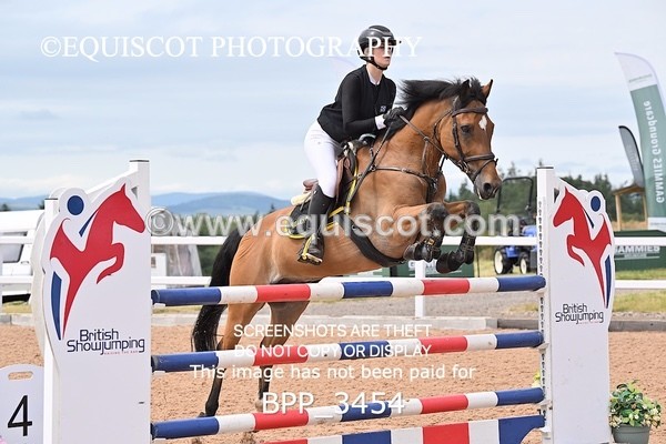 BPP_3454 - FRI CLASS 19 Junior 1.20 Open /Inc 148 Restricted Open **Viewing/Selection class for 148 teams**