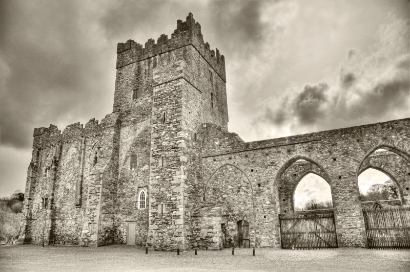 Tintern Abbey - Ruins and Not So Ruined