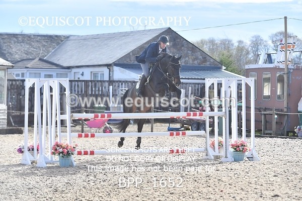 BPP_1652 - CLASS 18 SUN Senior Newcomers/ 1.10m Open