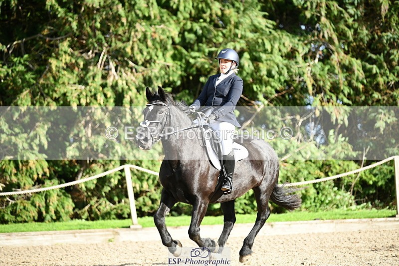 251004A-154857-01992 - Classes 8 & 9 70cm