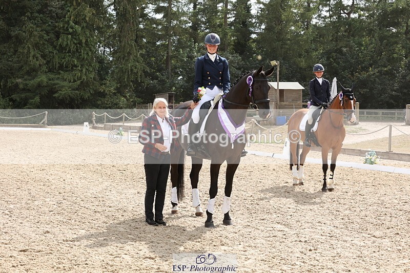 250809A-155338-04649 - Elementary SILVER Presentations