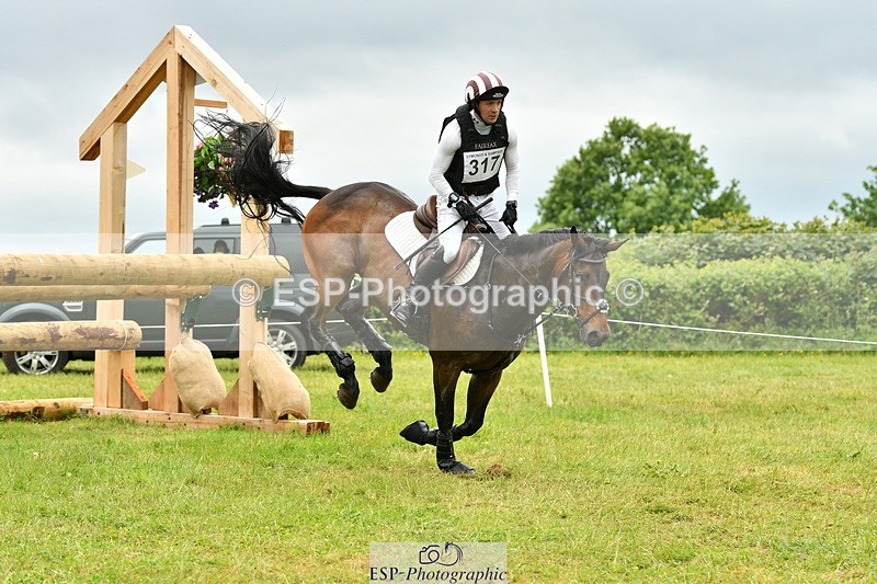 250524A-113452-09730 - B-317-Rupert.Batting-COOMBELAND.TALISMAN