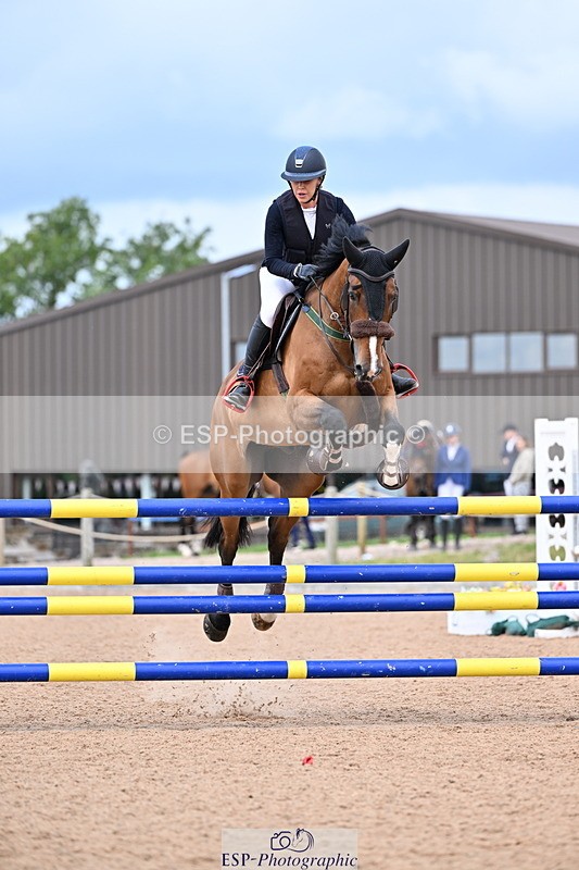 240726A-135622-01552 - Cls 3 Snr Foxhunter