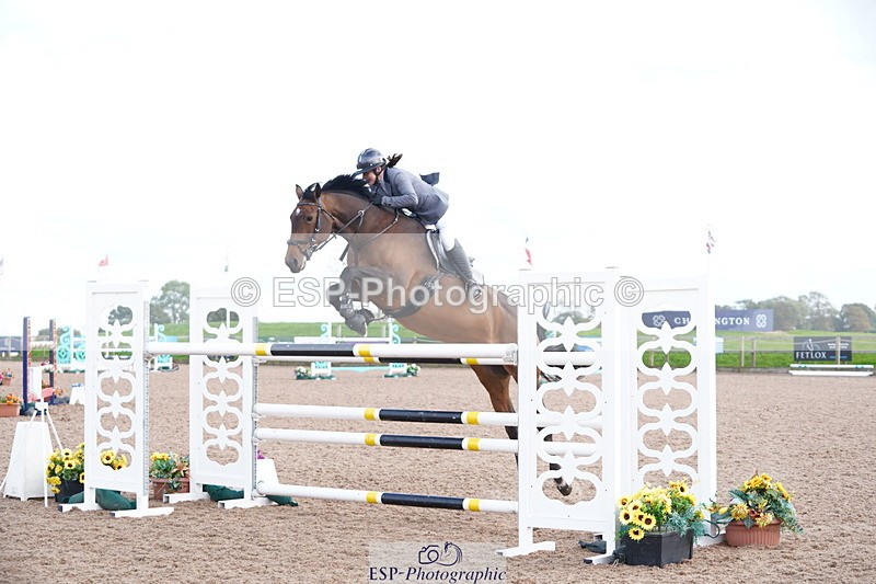 241005A-171928-05299 - SAT Cls 13 Nat 1.30m & 1.40m