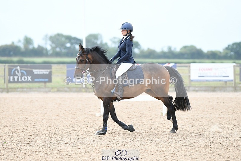 250807-114318-00752 - 1m Round 1