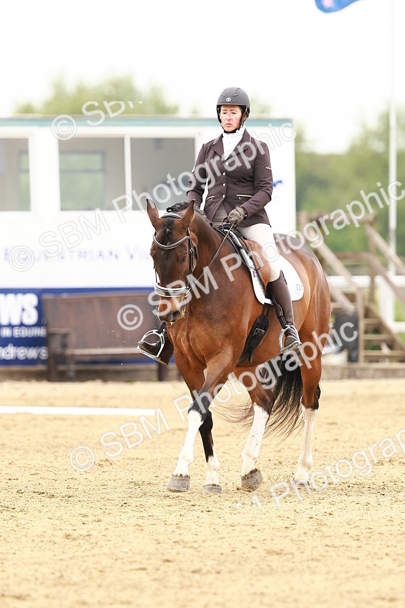 SBM_000976 - Class 6 - Novice 4