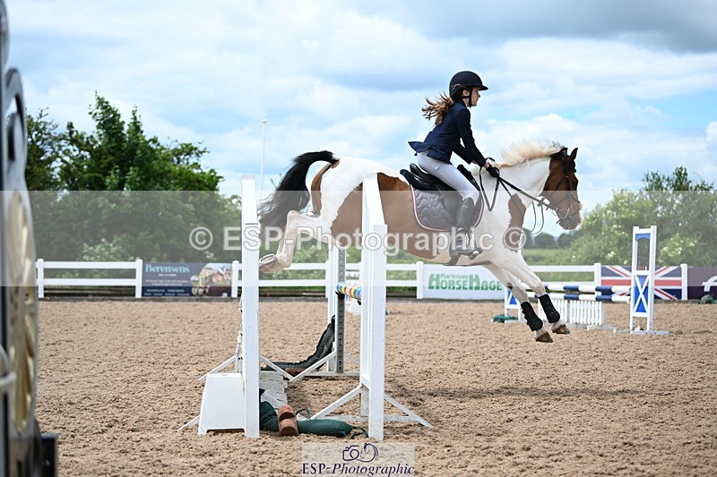 240608A-134213-01210 - Cls 10 Pony Discovery and 90cm Open
