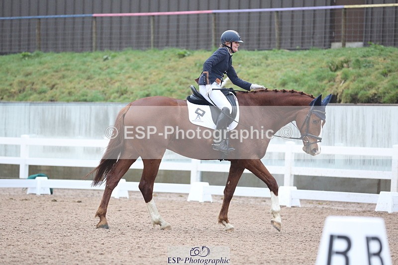 240217A-091218-00224 - 171-Lucie.Stokoe-Nicolaas.B